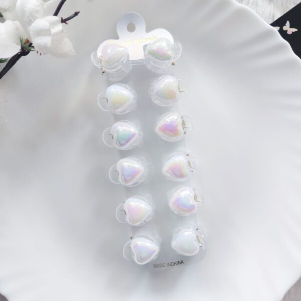 Premium Heart Pearl Claw