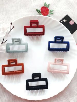 photo_6088948288154879785_x Velvet Claw