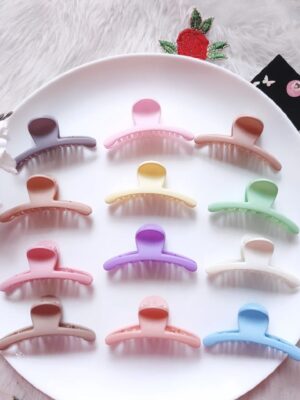 photo_6219848682199698034_y Matte Clutch