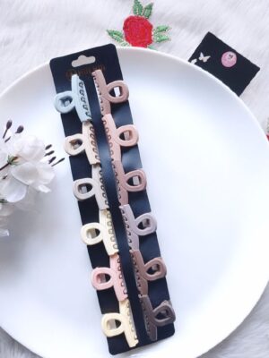 photo_6262299842600616959_y Matte Clutch