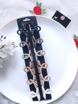 photo_6262299842600616964_y Matte Clutch